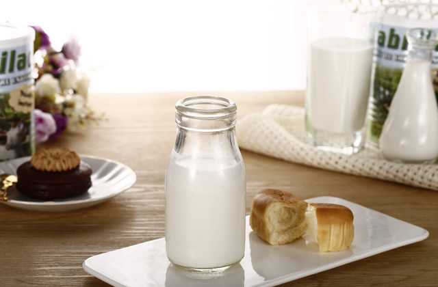 受用戶認可的牛初乳品牌有哪些