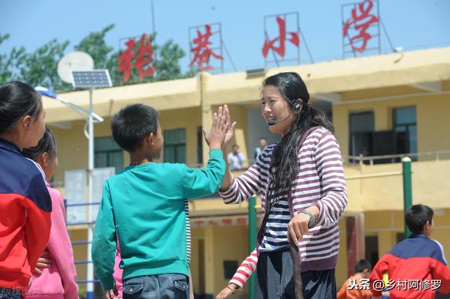 以后農(nóng)村學(xué)校的教師會何去何從？