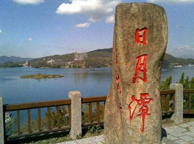 臺(tái)灣省面積多少平方公里？