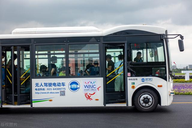 職業(yè)司機一年多少錢