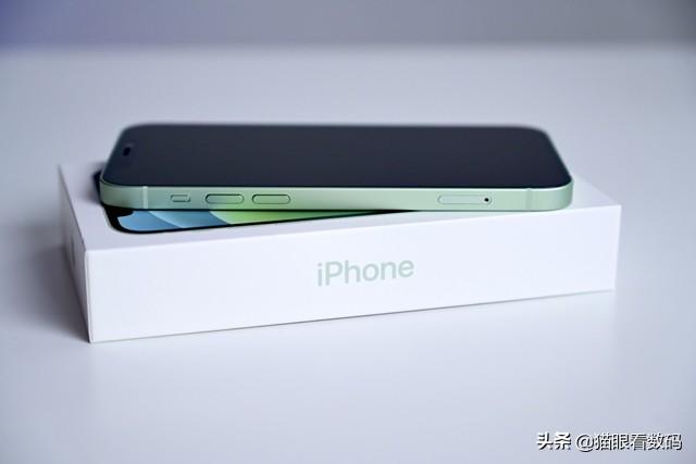 蘋果12沒有耳機和充電器怎么充電？