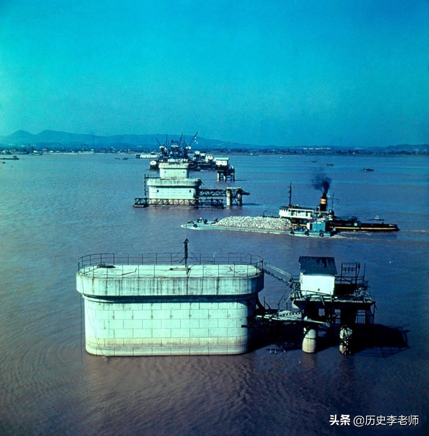 南京長江大橋建成時(shí)間