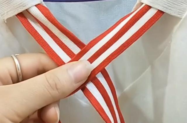 蝴蝶結(jié)怎么打