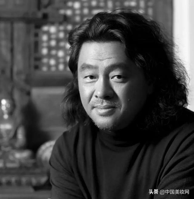 深藍彩妝怎么樣