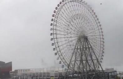 摩天輪變大風(fēng)車事件