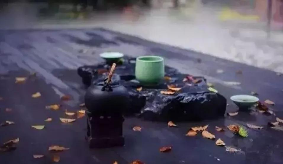 你好你撥叫的用戶正忙什么意思