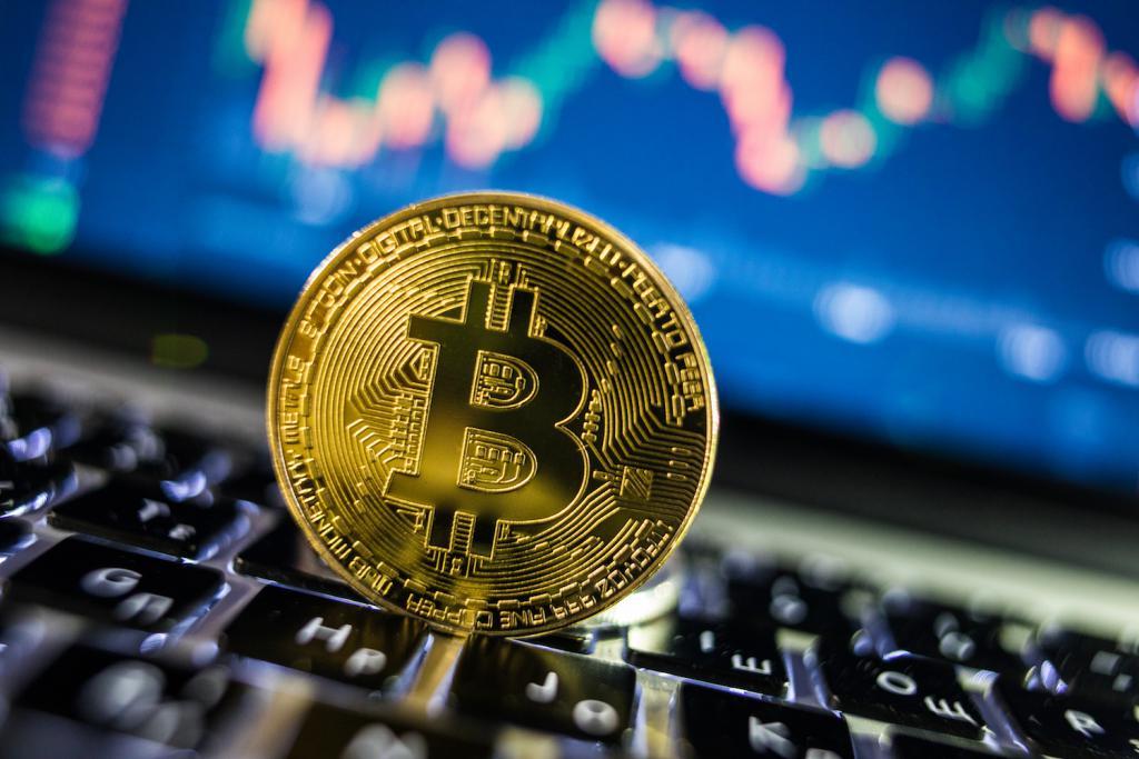 是用錢購買比特幣還是把錢放在支付寶？