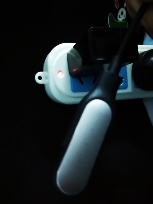 小米手環3充電沒反應