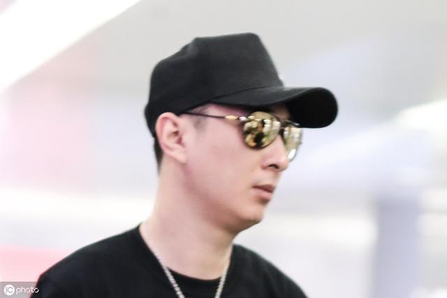 萬達王健林對王思聰債務提供擔保！這年代還是要靠拼爹？