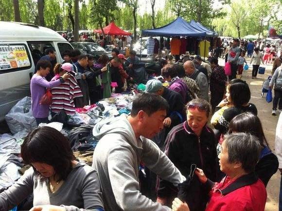 在超市出口賣什么賺錢