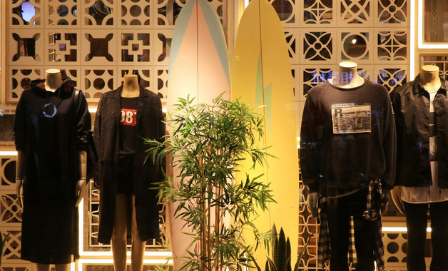 服飾折扣店