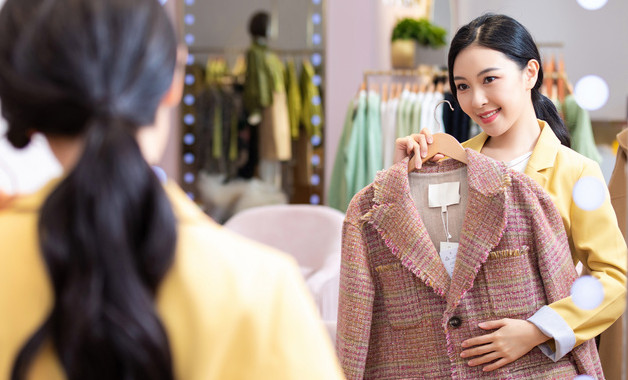 晾衣服時(shí)保護(hù)衣服的方法