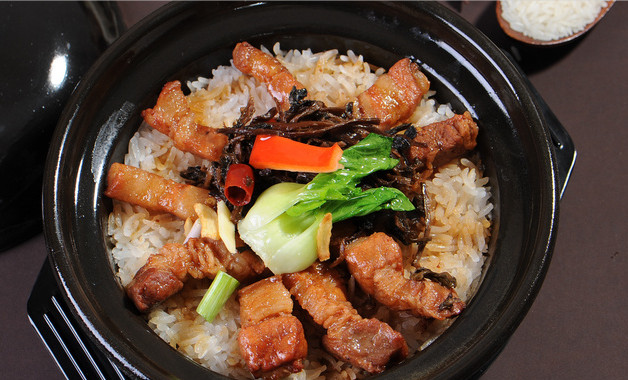 煲仔飯