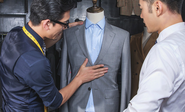 黑色衣服掉色怎樣辦（黑色衣服退色怎樣處理）
