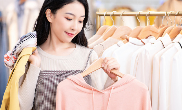 機油弄到衣服上怎樣去除（機油弄到衣服上用什么可以洗掉）