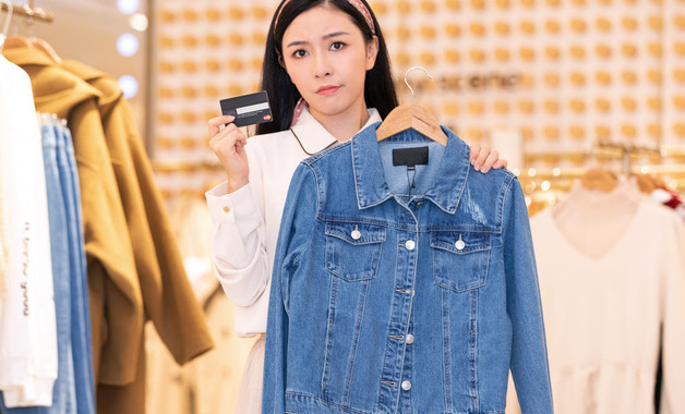 洗衣不掉色的妙法（洗衣服不掉色的方法）